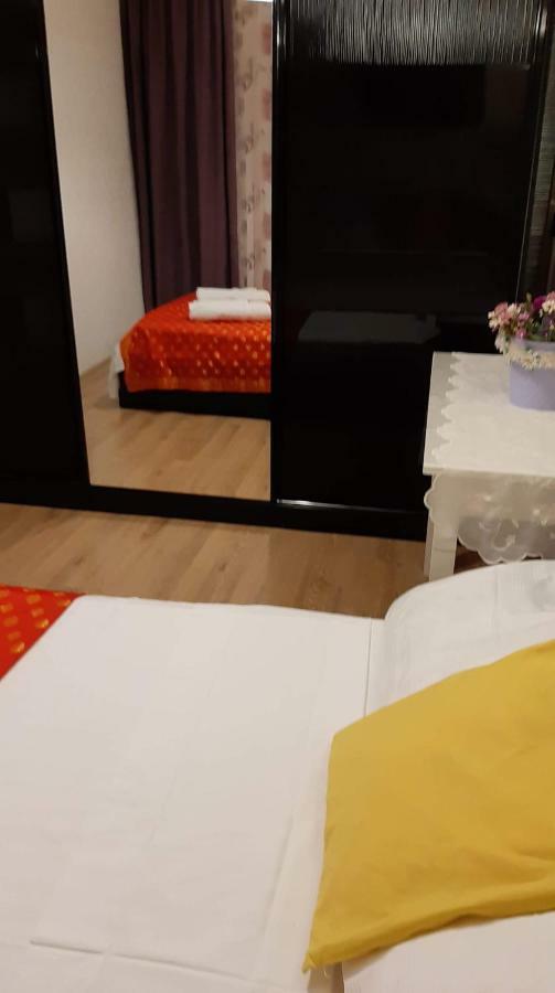 Ferienwohnung Newly Renovated House Tbilisi Exterior foto